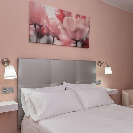 Apartament La Casina De Caces Zewnętrze zdjęcie
