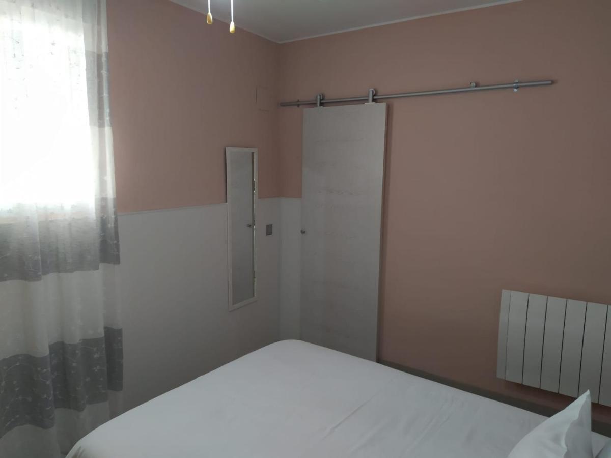 Apartament La Casina De Caces Zewnętrze zdjęcie