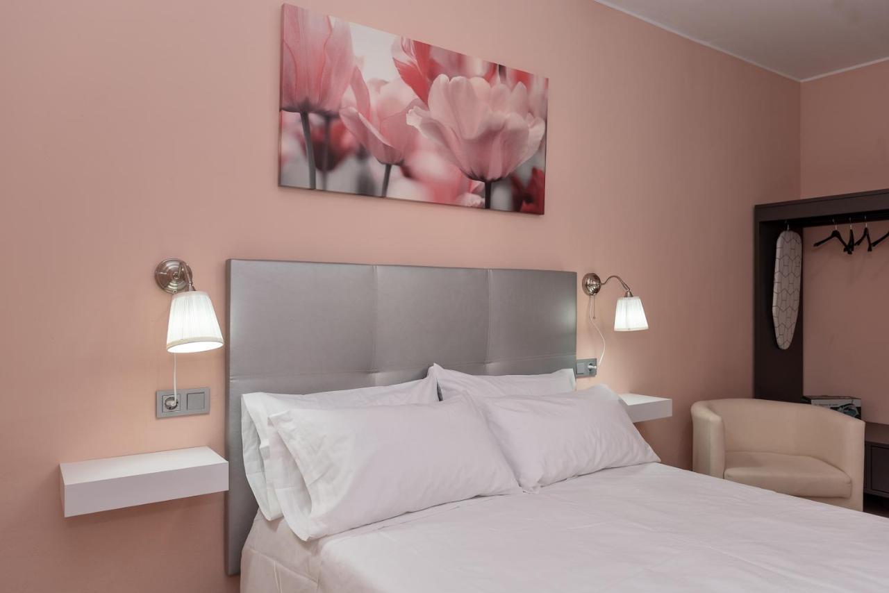 Apartament La Casina De Caces Zewnętrze zdjęcie